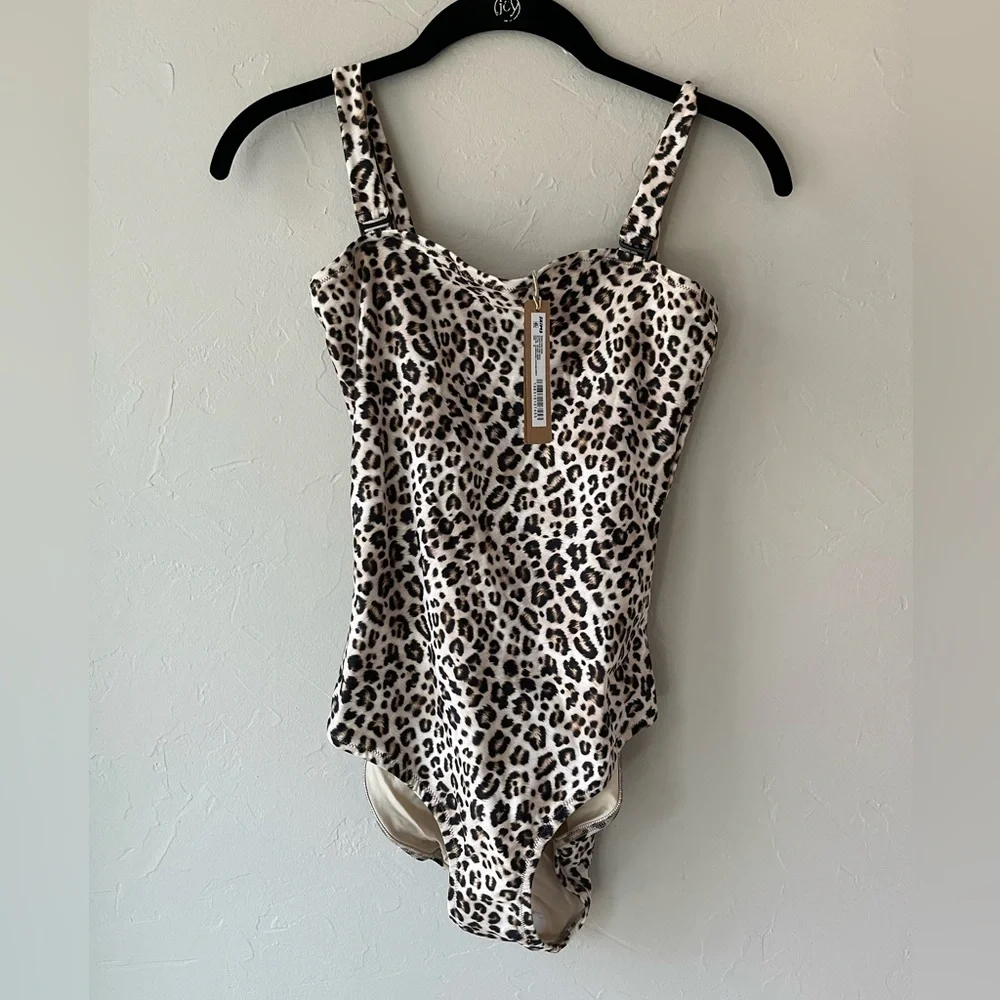 SKIMS SWIM STRAPLESS ONE PIECE SWIMSUIT CHAMPAGNE LEOPARD PRINT M